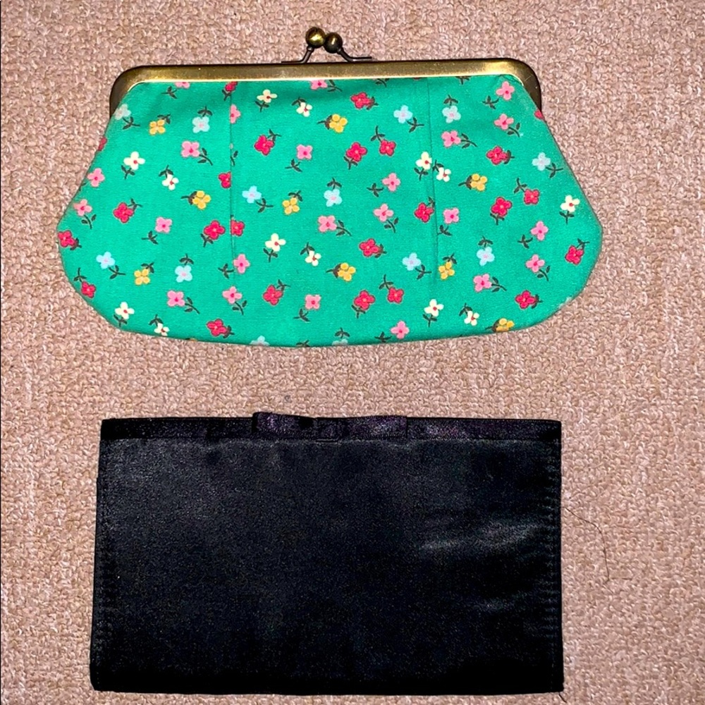 Two Clutch Bundle
